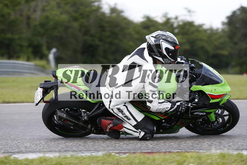 /Archiv-2024/29 12.06.2024 MOTO.CH Track Day ADR/Gruppe rot/69-2